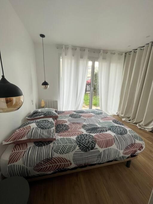 Superbe Appartement Moderne En Rez-De-Chaussee Ozoir-la-Ferrière Buitenkant foto